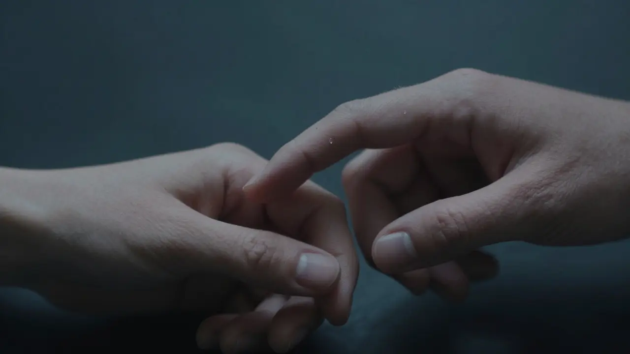 Bolestivý pohlavní styk a tantra: Jak se zbavit bolesti a znovu cítit rozplemení